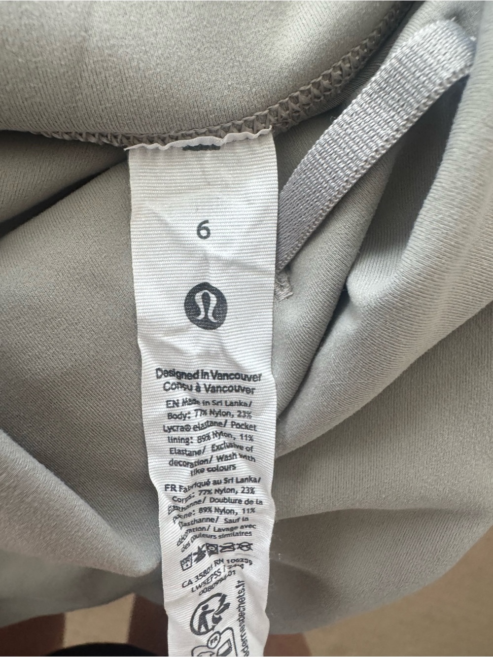 Lululemon High-Waist Seam Detail Leggings - Light Taupe/Grey - Picture 5 of 5